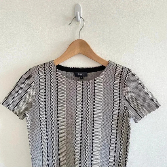 Theory Ferson B Matte Short-Sleeve Top Khaki/Black size P $265 - Picture 3 of 9